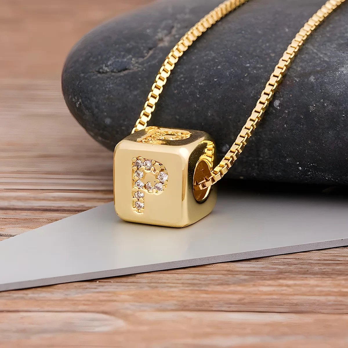 Collier Initiale | Éclat Cubique