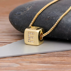 Collier Initiale | Éclat Cubique
