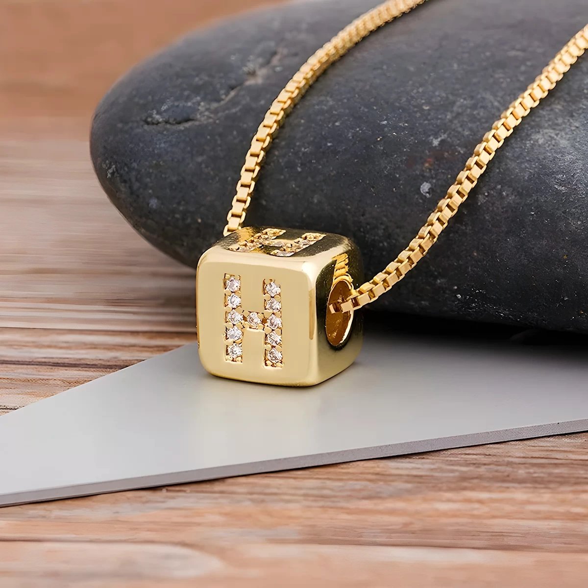 Collier Initiale | Éclat Cubique