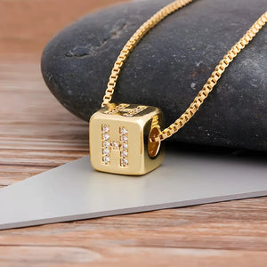 Collier Initiale | Éclat Cubique