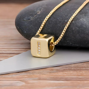 Collier Initiale | Éclat Cubique
