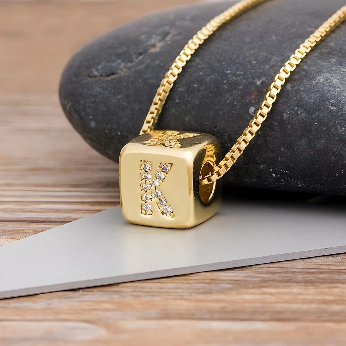 Collier Initiale | Éclat Cubique