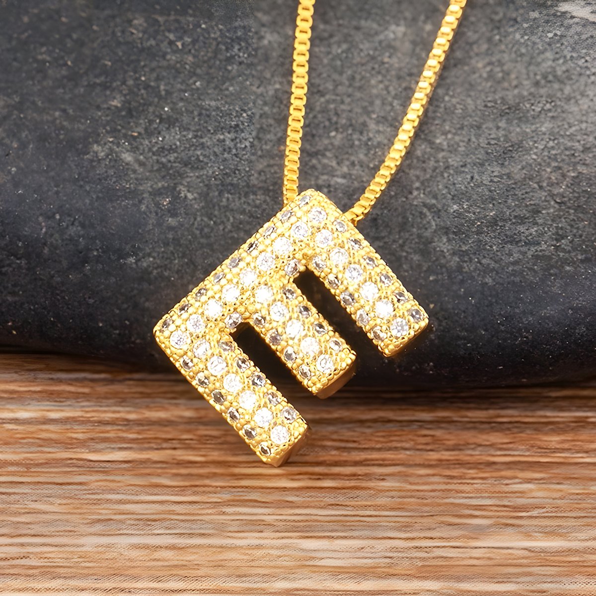 Collier Initiale | Pendentif Précieux