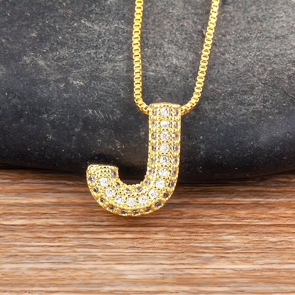 Collier Initiale | Pendentif Précieux