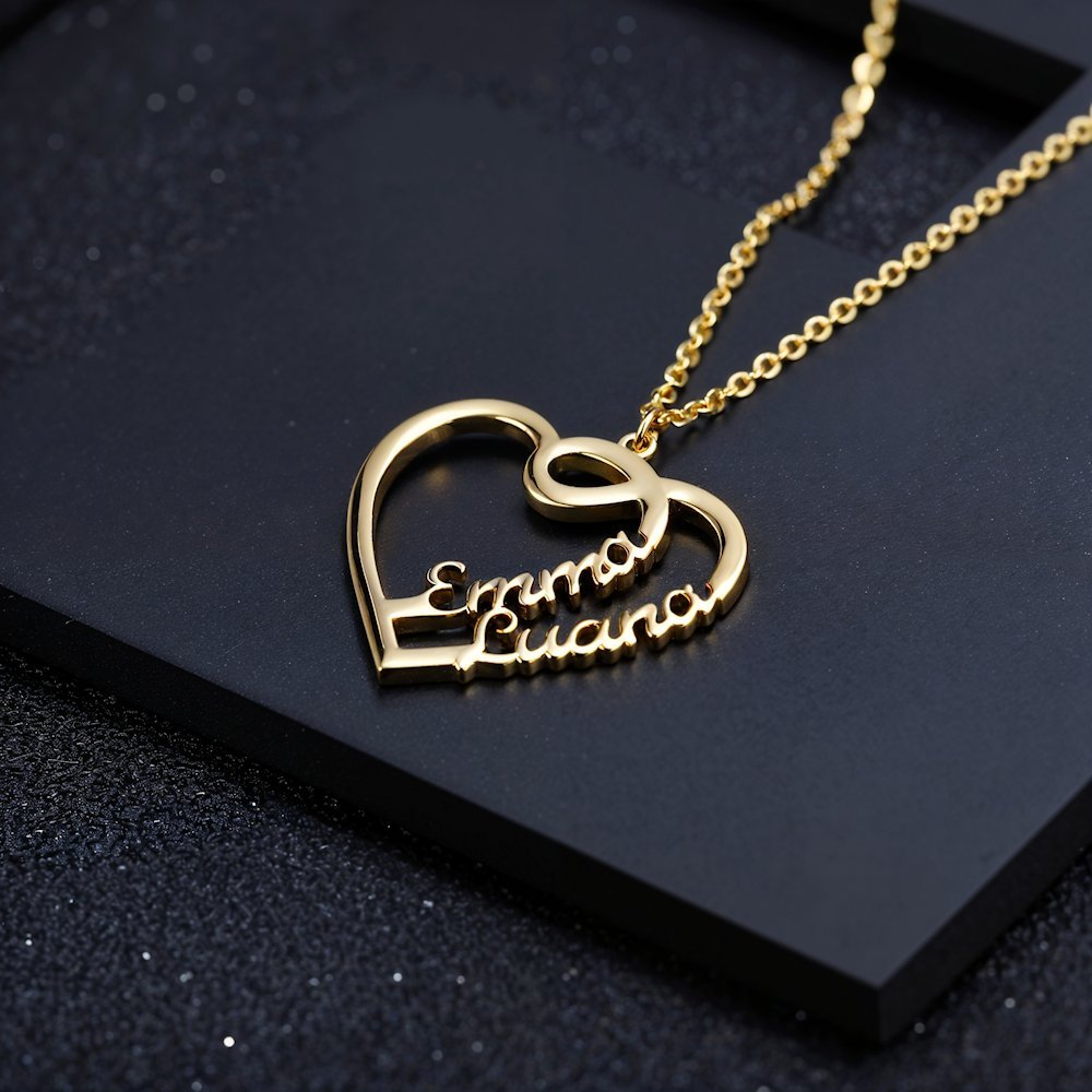 Collier Personnalisé Cœurs Enlacées